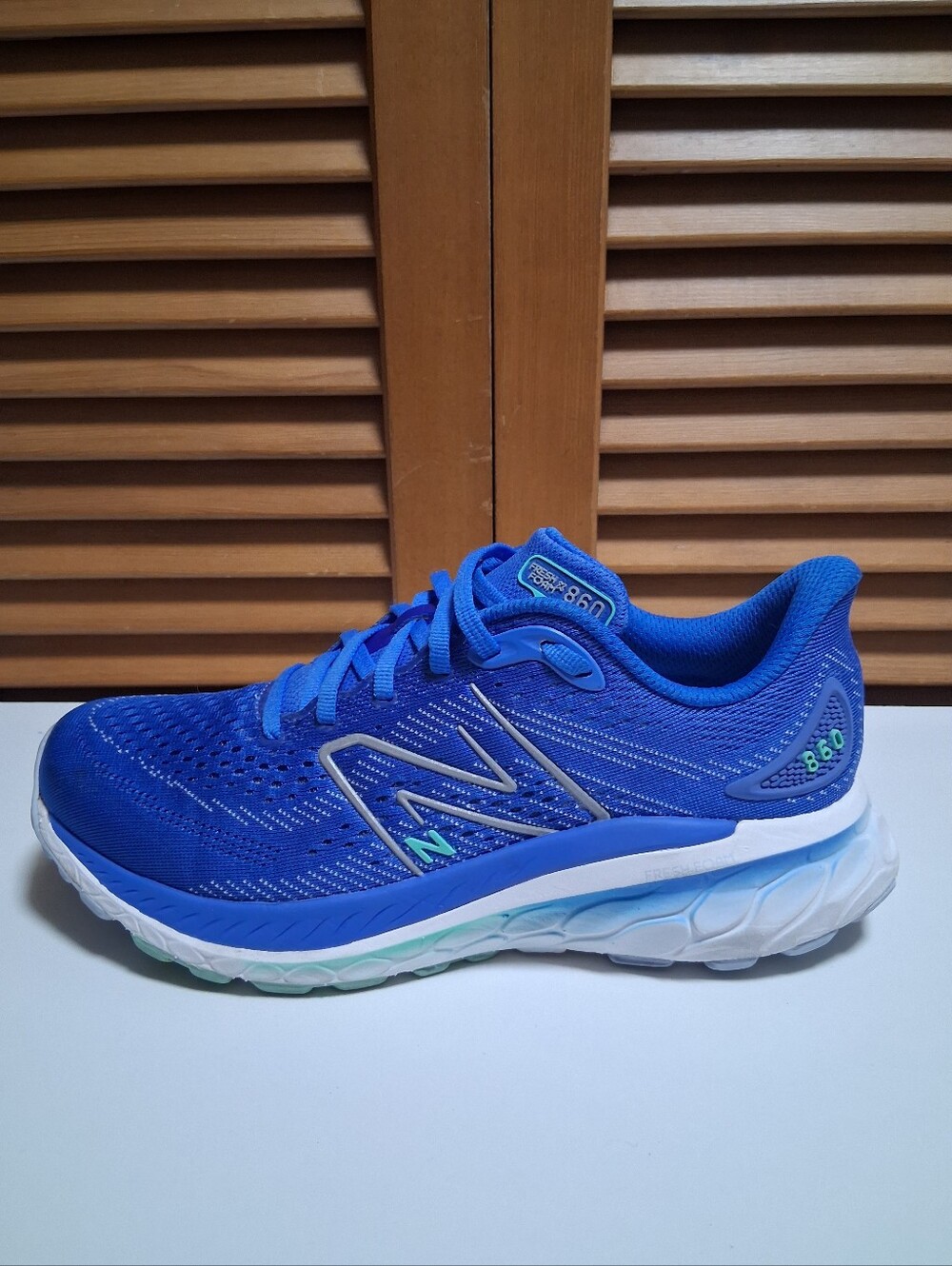 New Balance Fresh Foam X 860v13 Women's Running Shoe * Size: 8.5 B